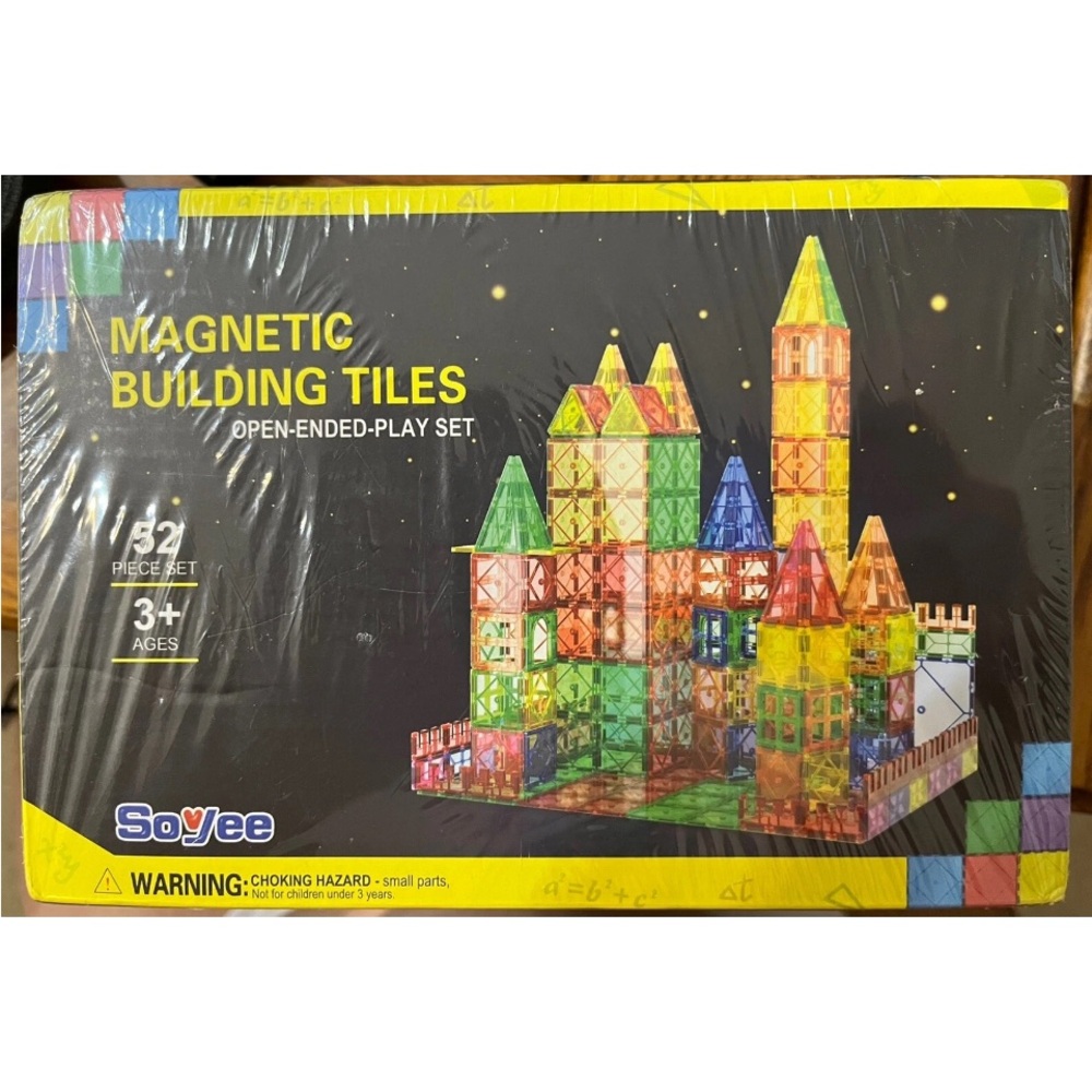 NWT Soyee 52 piece Magnetic Building Tiles Set, unisex, ages 3 & up!